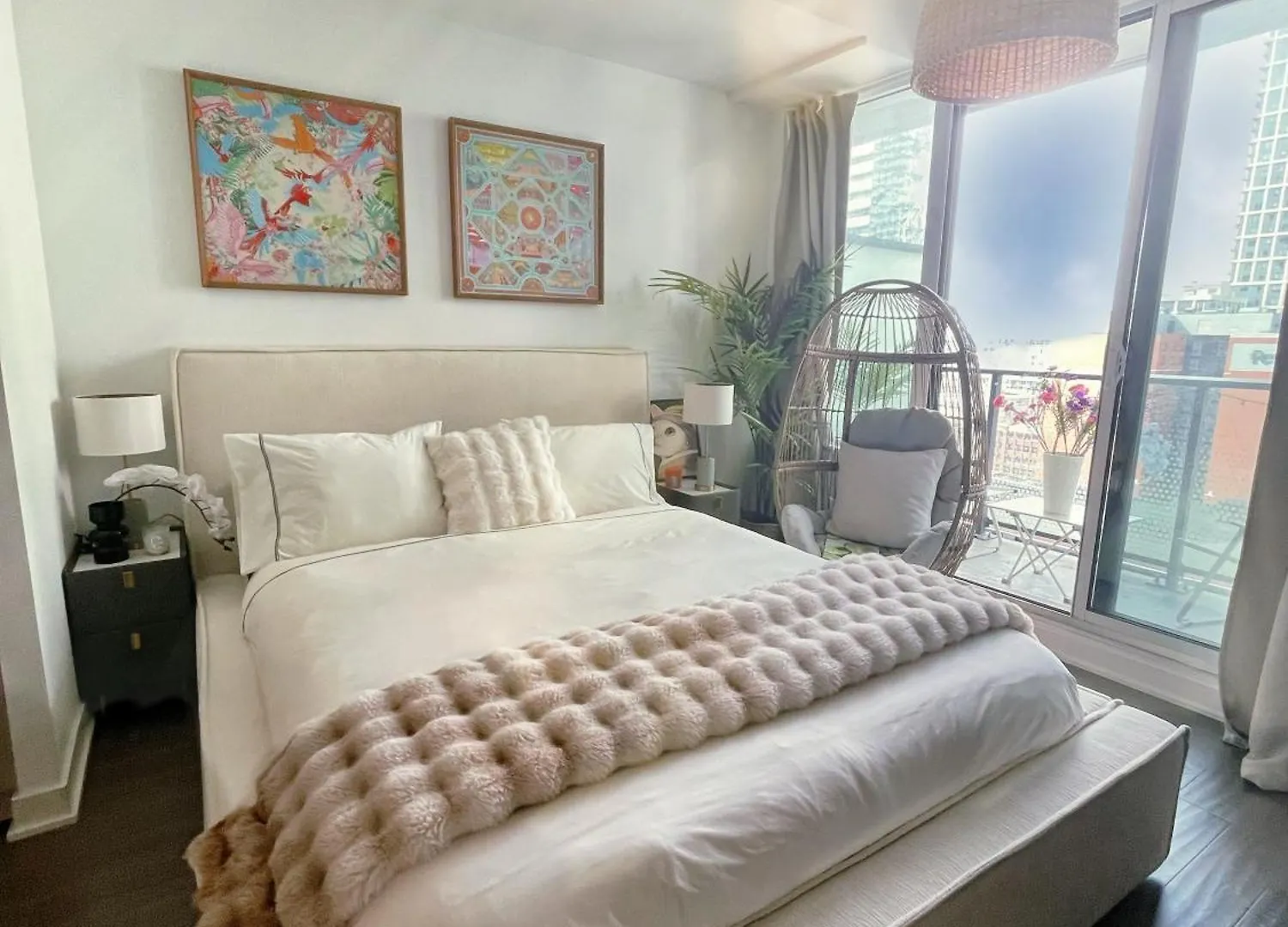 King Suites In Downtown Toronto Near Cn Tower Rogers Centre B